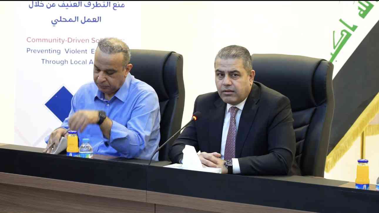 النائب الأول لمحافظ كركوك يترأس أجتماع لجنة مكافحة التطرف العنيف.
