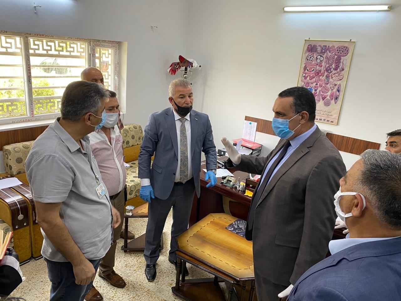   محافظ كركوك  يعلن عن البدا باستلام الحنطة التي تحتوي على العدس ,, ويؤكد عدم السماح بالأضرار بالفلاحين .