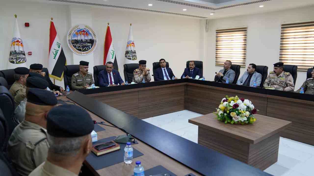 محافظ كركوك   يؤكد نعتز بقواتنا الأمنية وسنبقى داعمين لهم ..وبتضحياتهم ودمائهم الطاهرة لما تحقق الأمن .