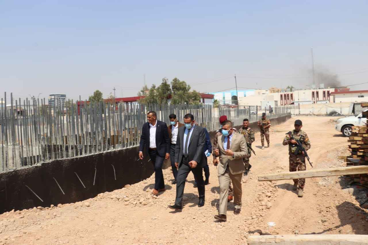      السيد محافظ كركوك  يتابع ميدانيا اعمال تنفيذ مركز جراحة القلب التخصصي في كركوك , ومركز التوحد 