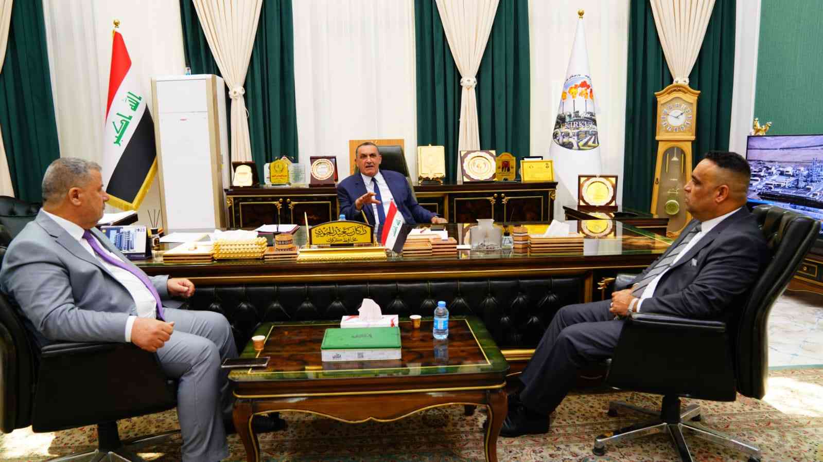 محافظ كركوك ..  أولويتنا دعم القطاع التربوي ..ونتابع سير الأمتحانات في كركوك وضمان تحقيق نتائج متميزة لطلبتنا الاعزاء .