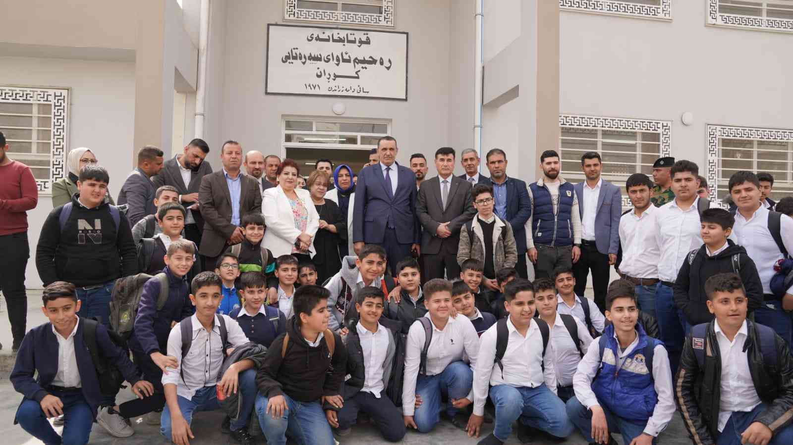 بهدف ايصال الخدمات وتطوير الواقع التربوي في عموم كركوك .  الجبوري .. يفتتح مدرسة في حي رحيماوه .