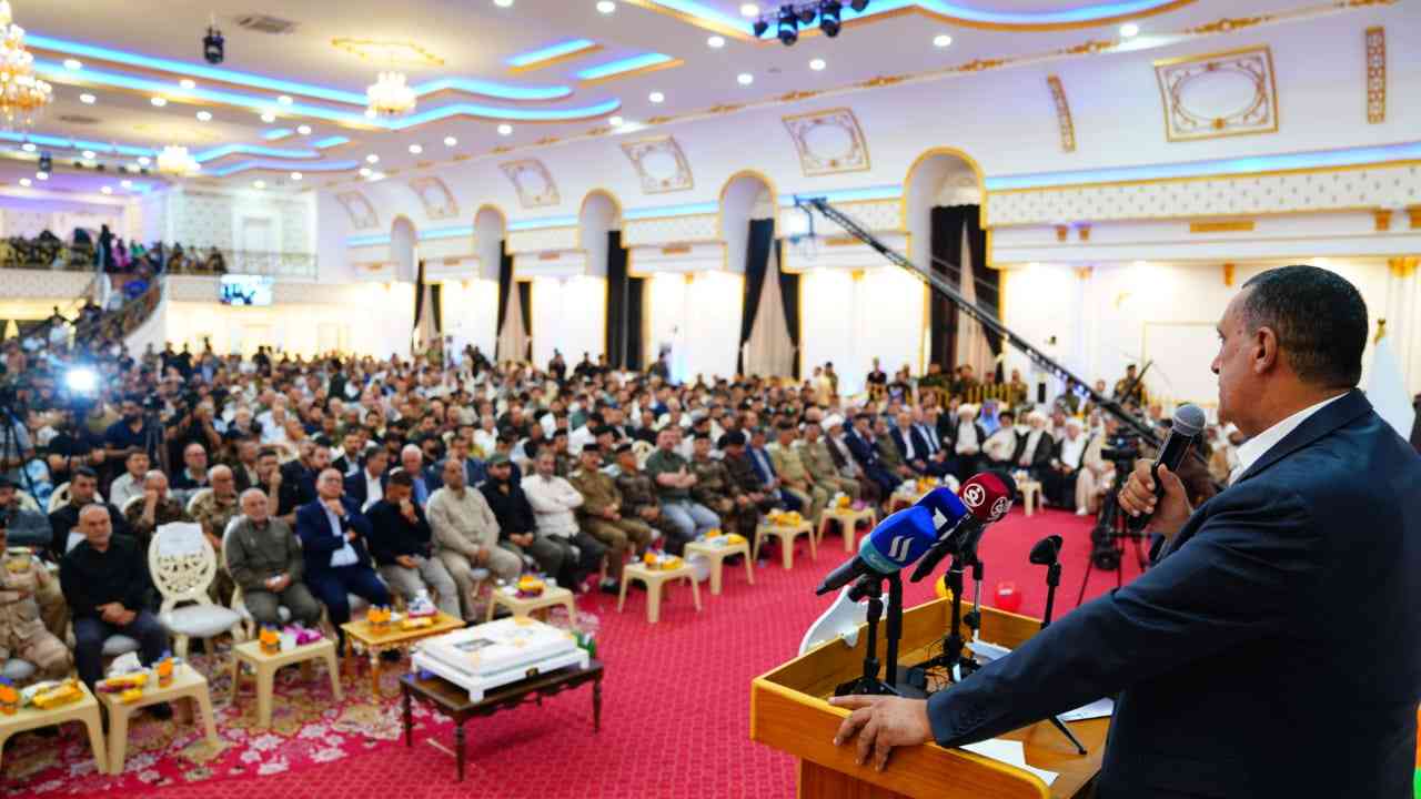 محافظ كركوك ..  يشيد بفتوى المرجعية والتضحيات الطاهرة ،لأجل العراق الواحد ..ويؤكد ان كركوك التي ضحى من اجلها من زاخو الى البصرة ..ويشيد بمواقف العلماء والعشائر