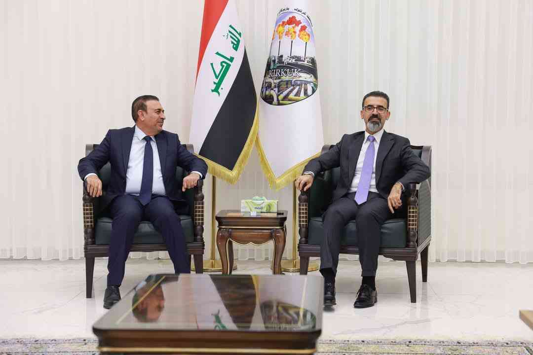 استقبل السيد محافظ كركوك ريبوار طه مصطفى   رئيس كتلة الحزب الديمقراطي الكوردستاني في مجلس محافظة كركوك حسن شيخاني 