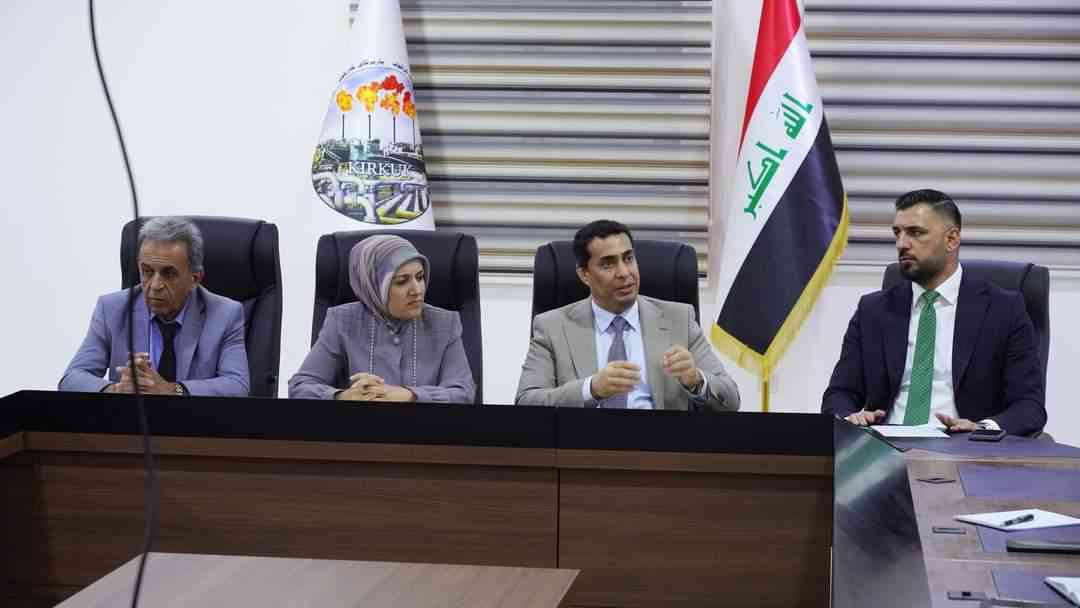 ادارة كركوك   تبحث سبل تطوير نهر الخاصة .
