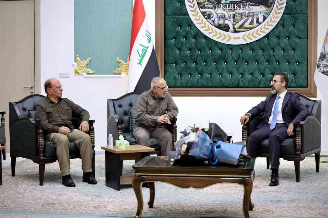 قيادة عمليات شمال وشرق دجلة تهنئ ادارة كركوك   وتؤكد دعمها لامن واستقرار المحافظة .