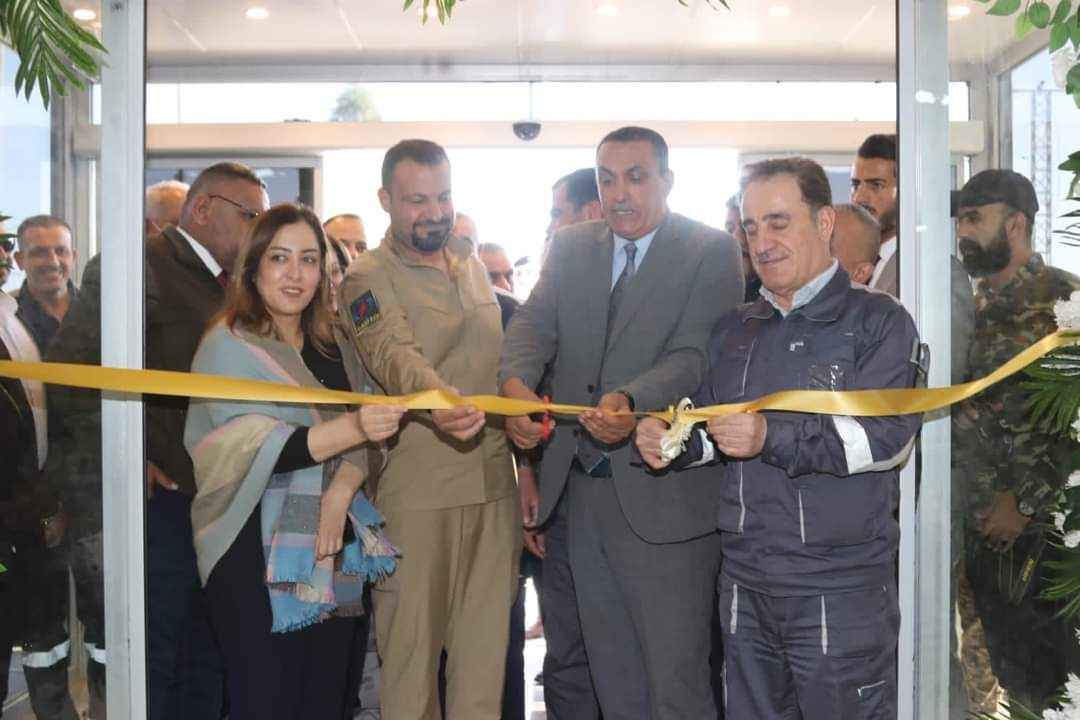 معالي وزير الكهرباء والسيد محافظ كركوك يفتتحان مبنى مديرية توزيع كهرباء كركوك .