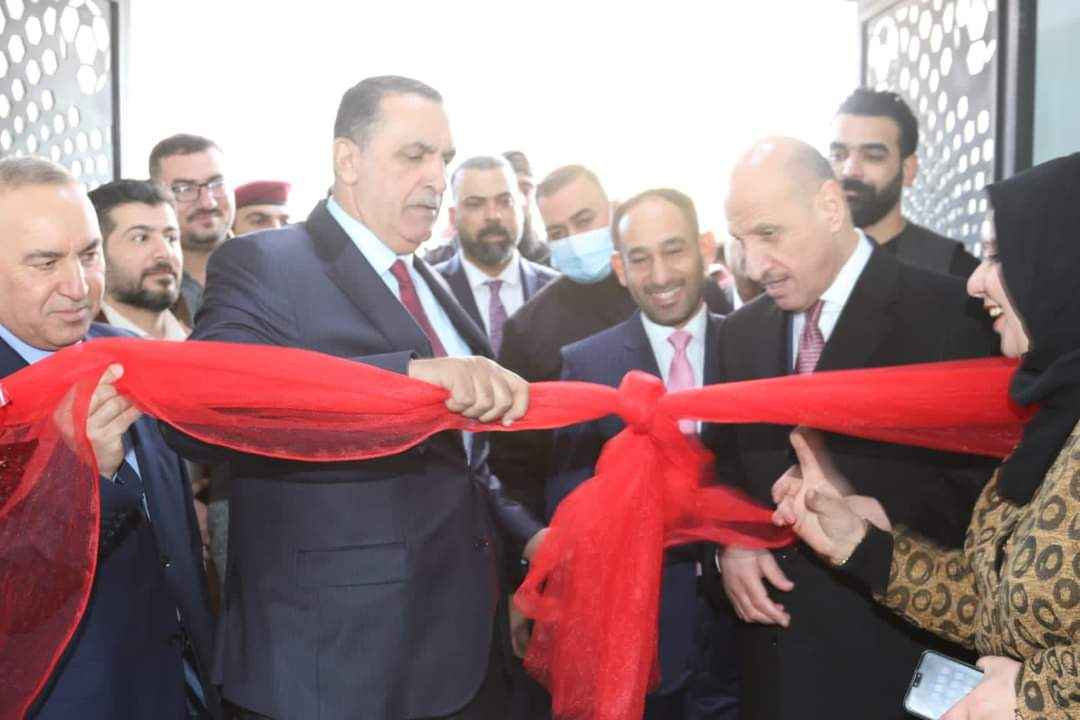 درجال والجبوري  يفتتحان قاعة شباب كركوك الدولية .