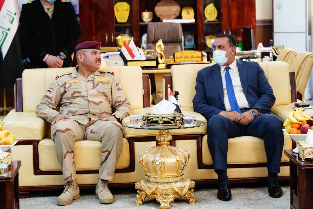 نائب قائد العمليات المشتركة ،يبحث مع محافظ كركوك وقائد المقر المتقدم الاوضاع الامنية في كركوك .