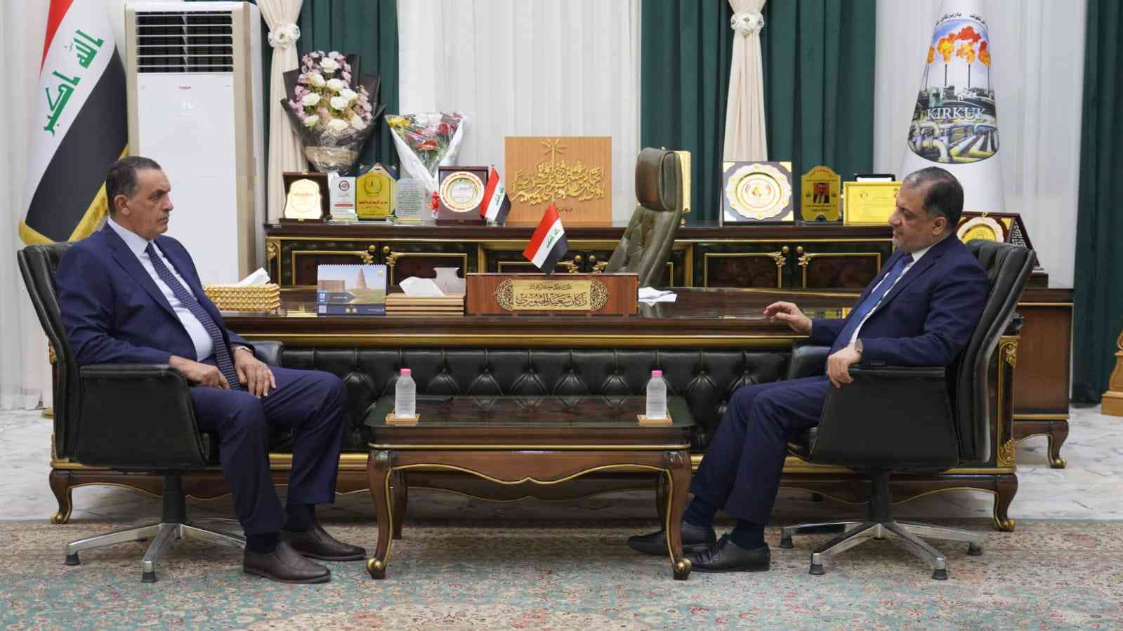 معالي وزير الشباب والرياضة ..يزور مبنى محافظة كركوك ..ويشيد بجهود الاعمار ودعم الادارة لقطاع الشباب والرياضة .