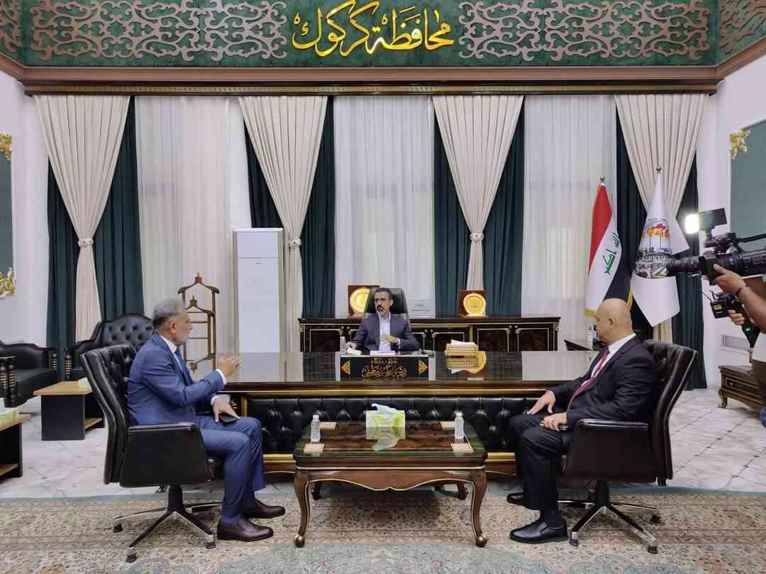 محافظ كركوك .. يلتقي وفد هيئة الحج والعمرة