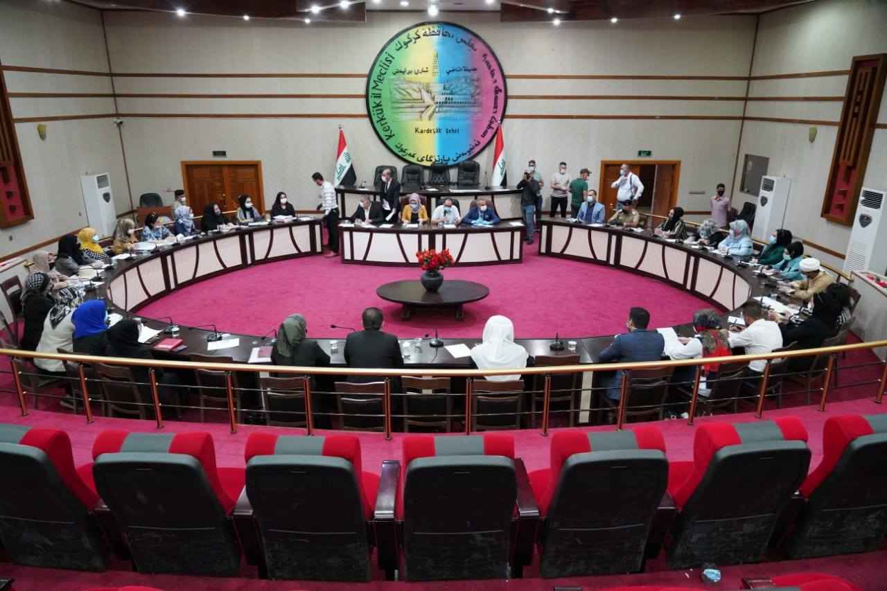 ندوه في ديوان المحافظة  لمناقشة قانون العنف الأسري 