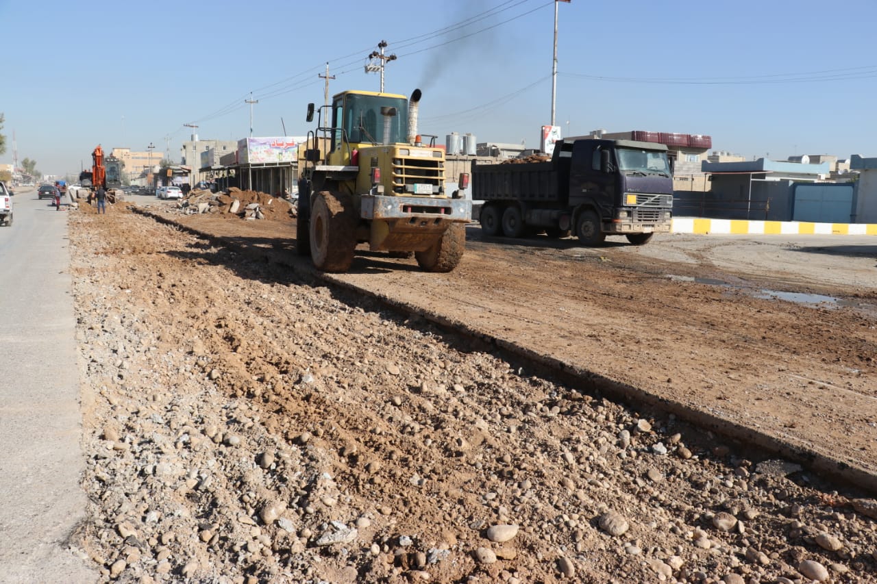 جهود أدارة كركوك في تأهيل الطريق الرئيس في بنجا علي 