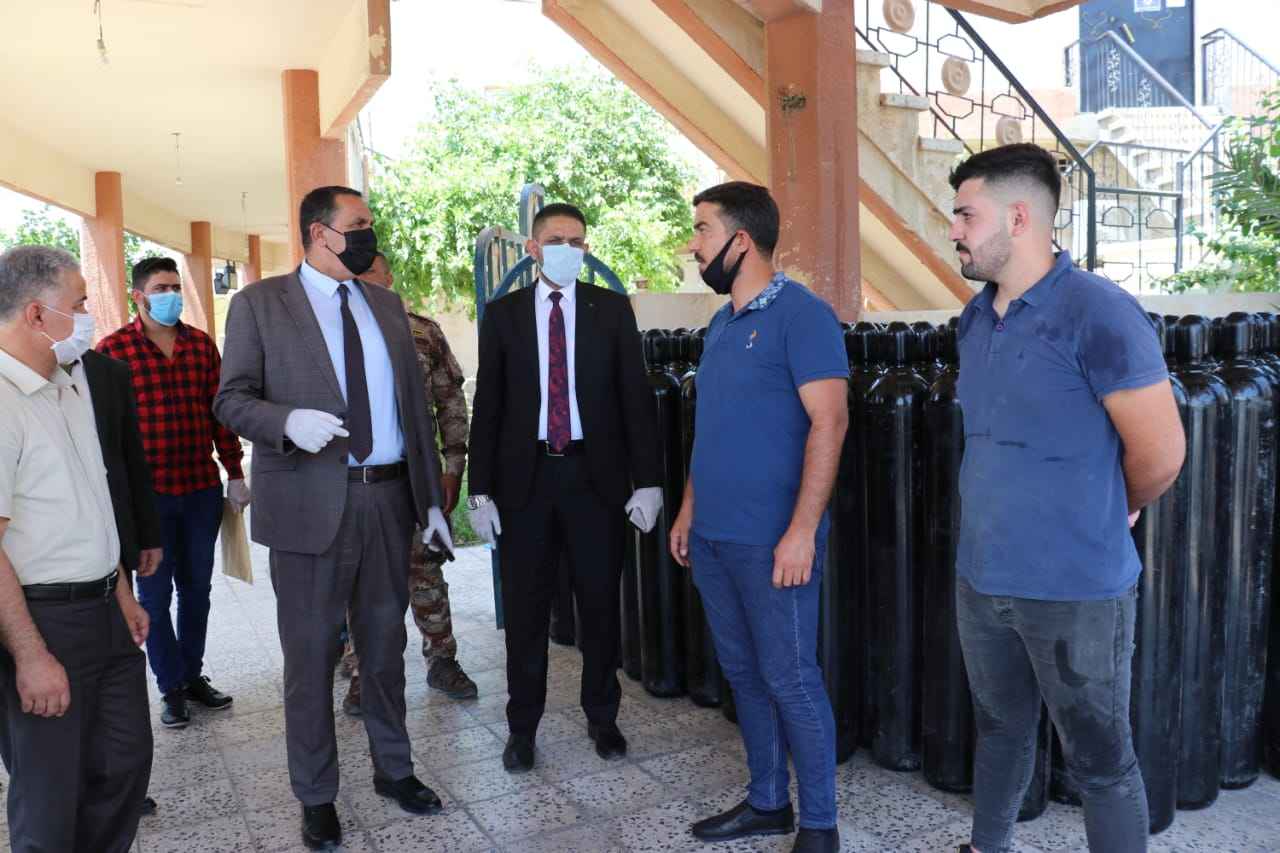بمساهمة من السيد محافظ كركوك  الجبوري  يعلن عن تجهيز 200اسطوانة اوكسجين لمستشفيات كركوك كمبادرة انسانية ..ويؤكد غدا يتم تجهيز 500اخرى والبدأ بتنفيذ ثلاث معامل اوكسجين في كركوك 
