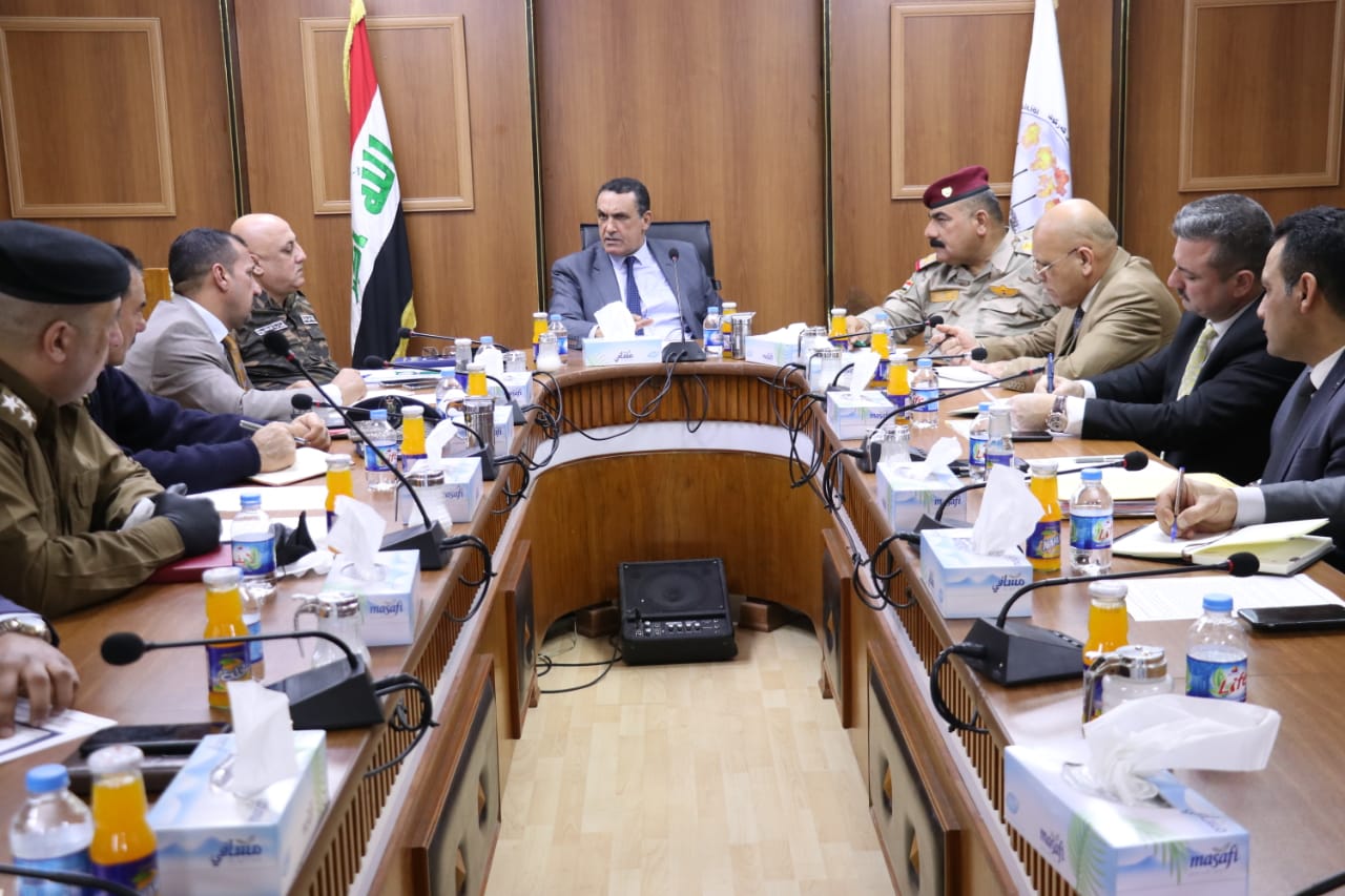  اللجنة الأمنية  تبحث اوضاع كركوك ..وتشيد بجهود الصحة والقوات الامنية ودوائر كركوك في مكافحة كورونا .