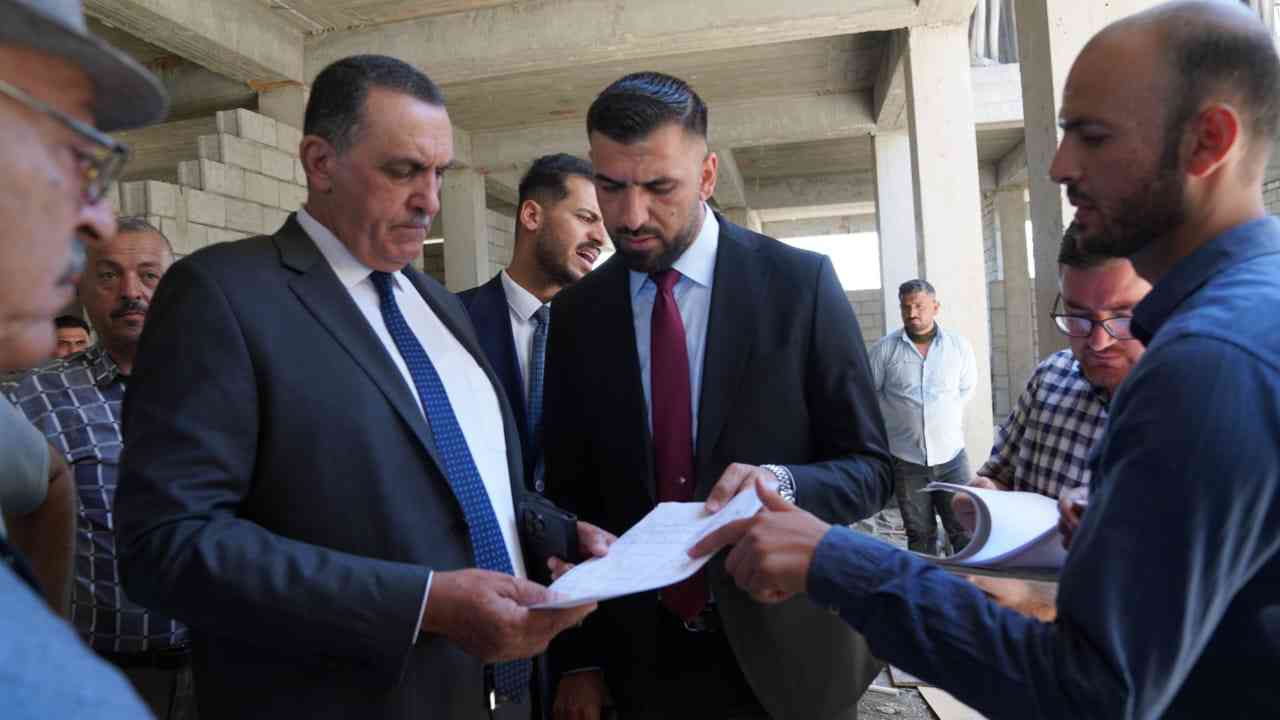محافظ كركوك   يتابع ميدانياً اعمال تشيّد مبنى كاتب عدل الاولى كركوك ضمن خطط ودعم المحافظة .