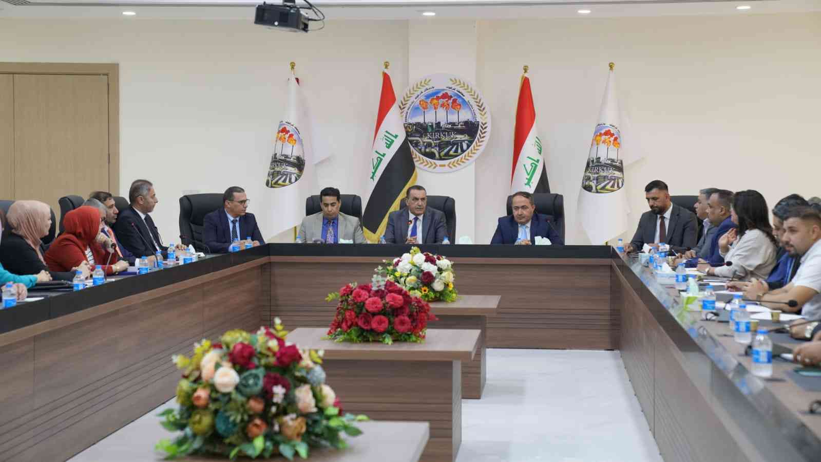 دعماً للجهود الحكومية ،ادارة كركوك ..  تنظم اجتماعاً لفريق تطبيق الاستراتيجية الوطنية للنزاهة ومكافحة الفساد .