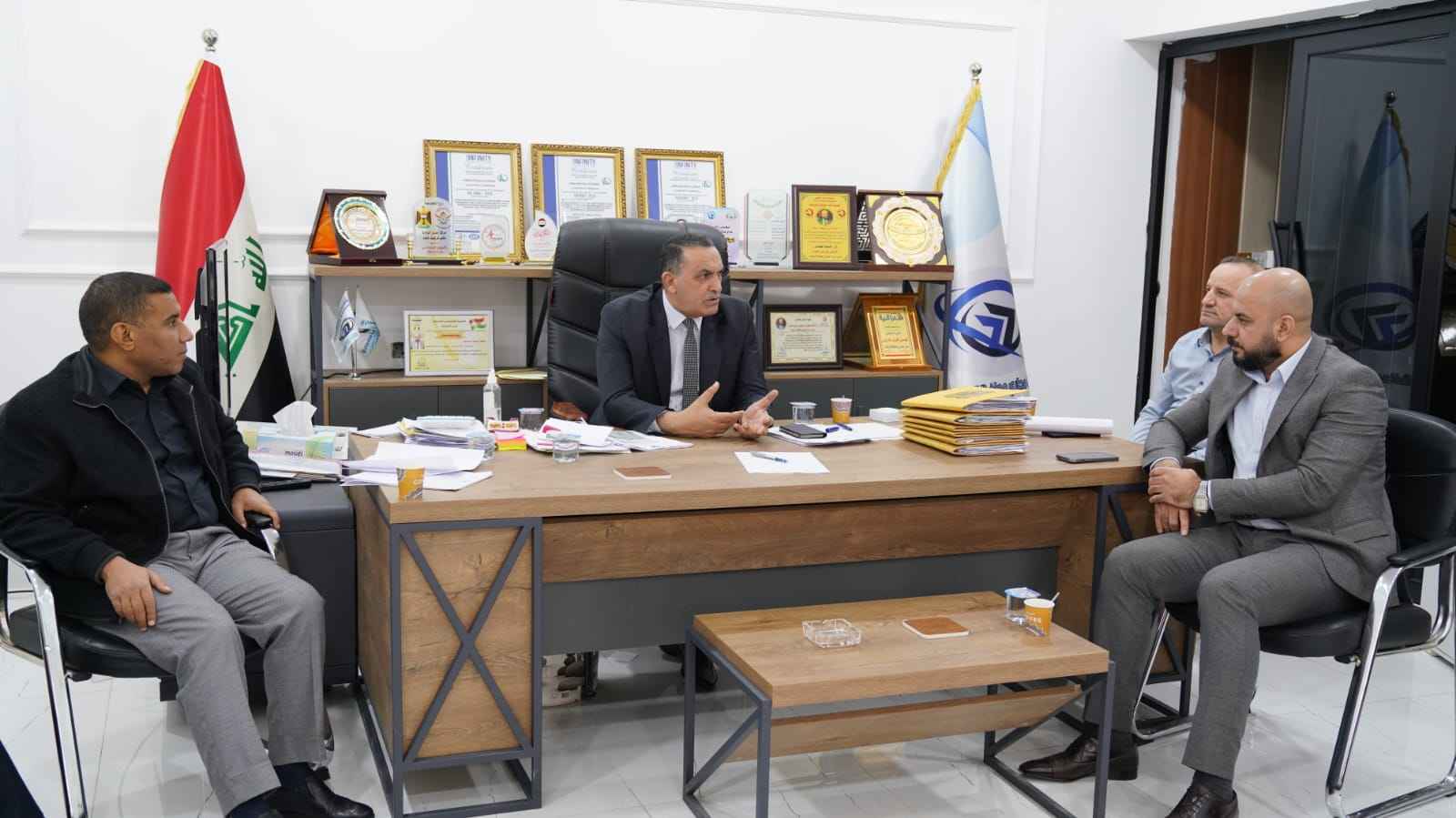 محافظ كركوك يزور مبنى مديرية مجاري كركوك .