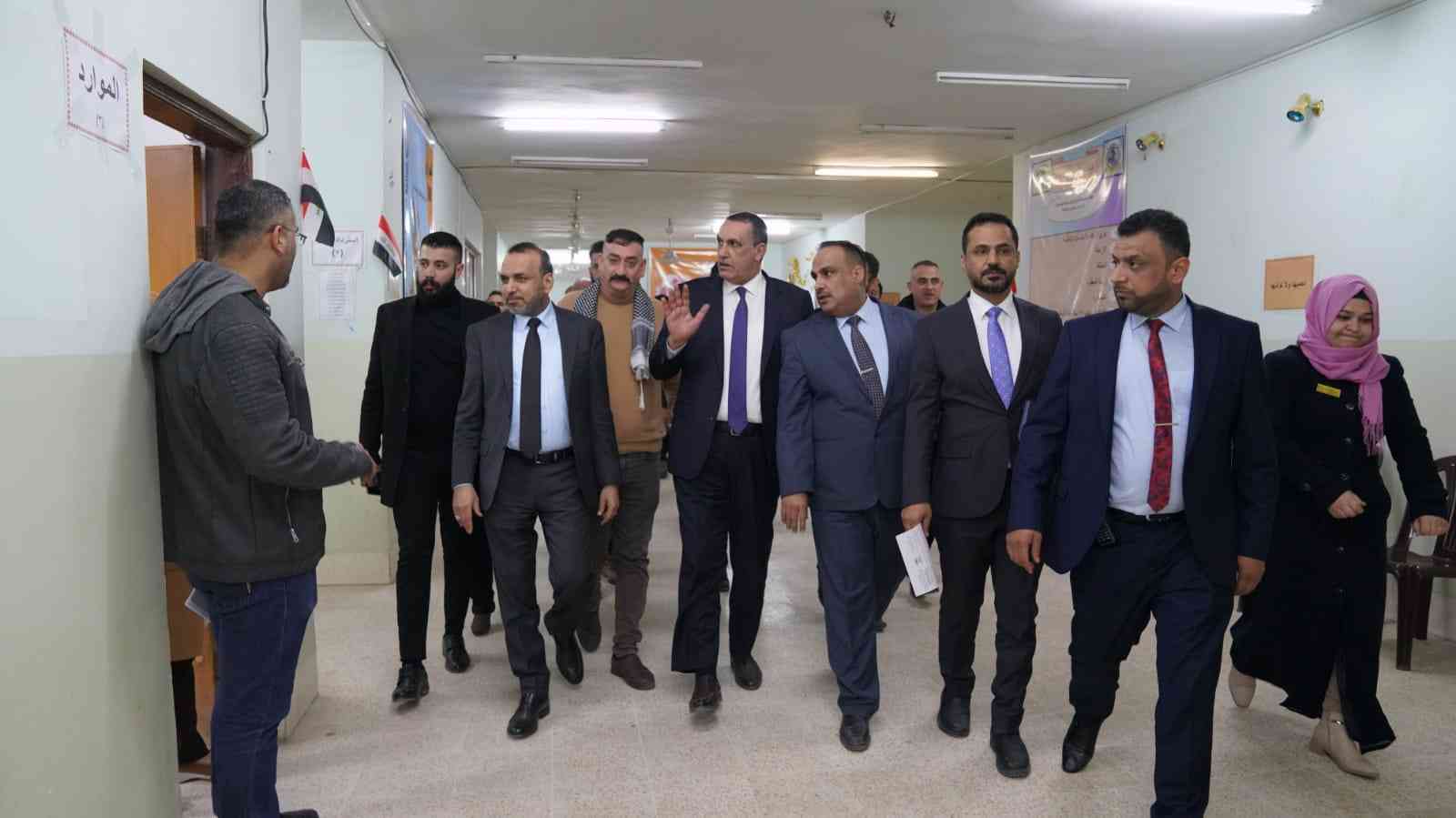 معالي وزير العمل والشؤون الاجتماعية  والسيد محافظ كركوك يزوران قسم الحماية الاجتماعية للمرأة في كركوك .