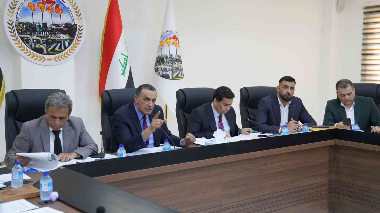 ويتواصل الاعداد والعمل في رسم رؤية خطط ومشاريع المحافظة ضمن الموازنة الأتحادية للعام 2023  .