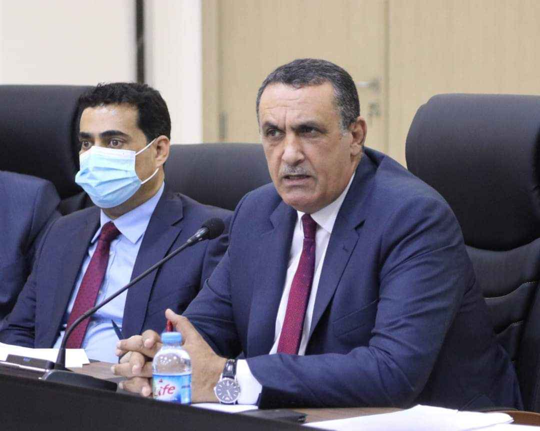 الجبوري  يترأس اجتماعا موسعا لرؤساء الوحدات الادارية والدوائر الخدمية .