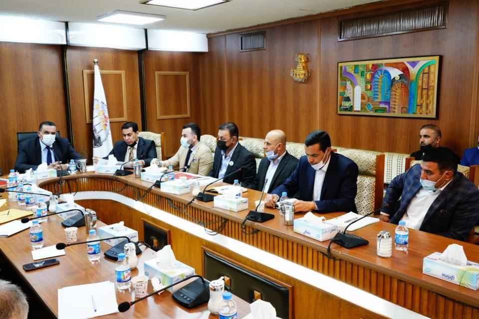 الجبوري  يوجه بأكمال كافة متطلبات الادراج الخاصة بمشروع تشيد المدارس الصينية في العراق .