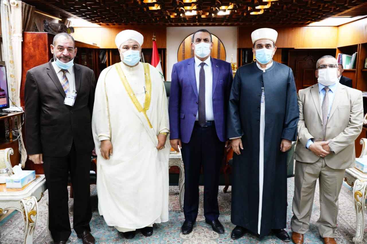    الجبوري  يلتقي المشرف على كلية الأمام الأعظم وعددا من اساتذتها 