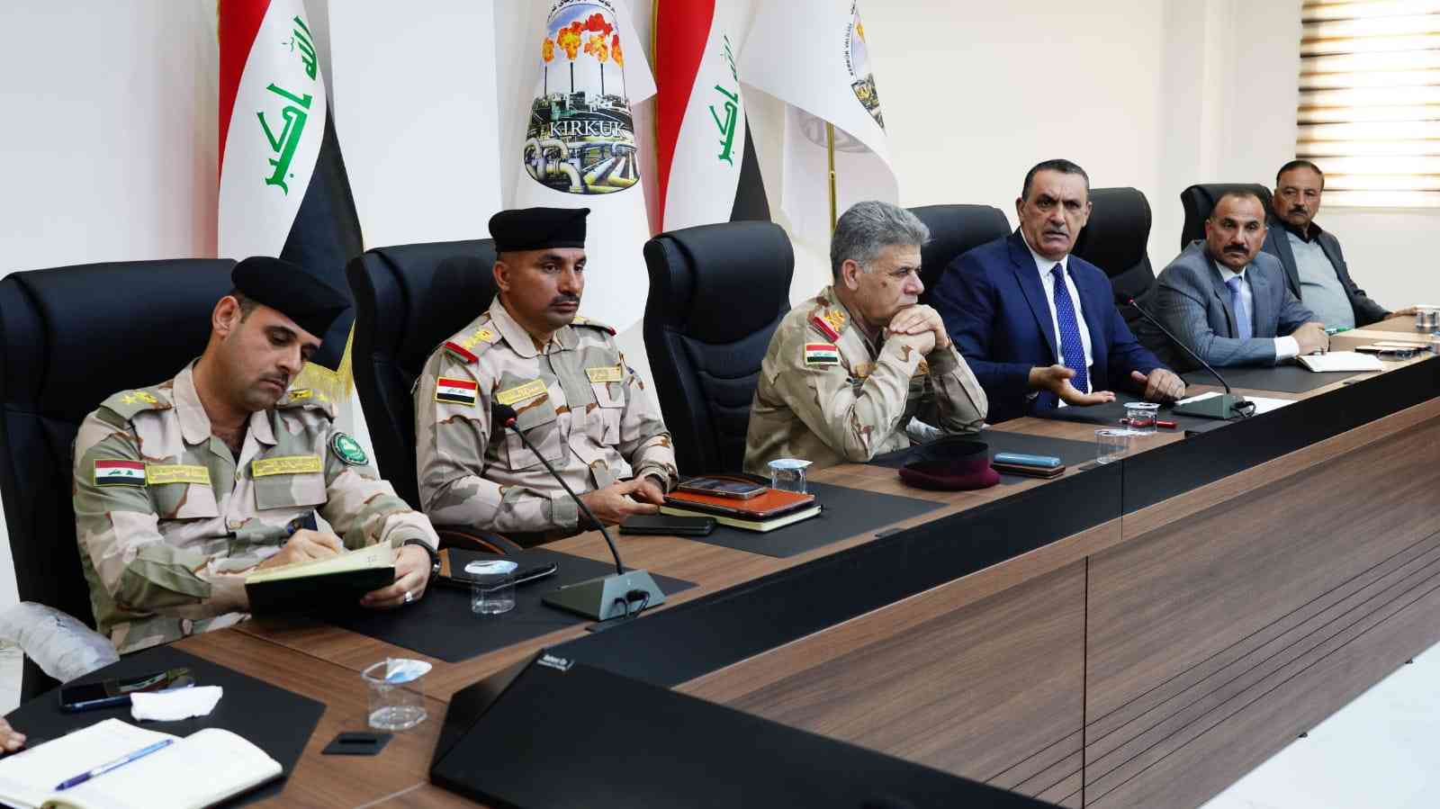 الجبوري .. يلتقي عدد من وجهاء وشيوخ قضاء داقوق .