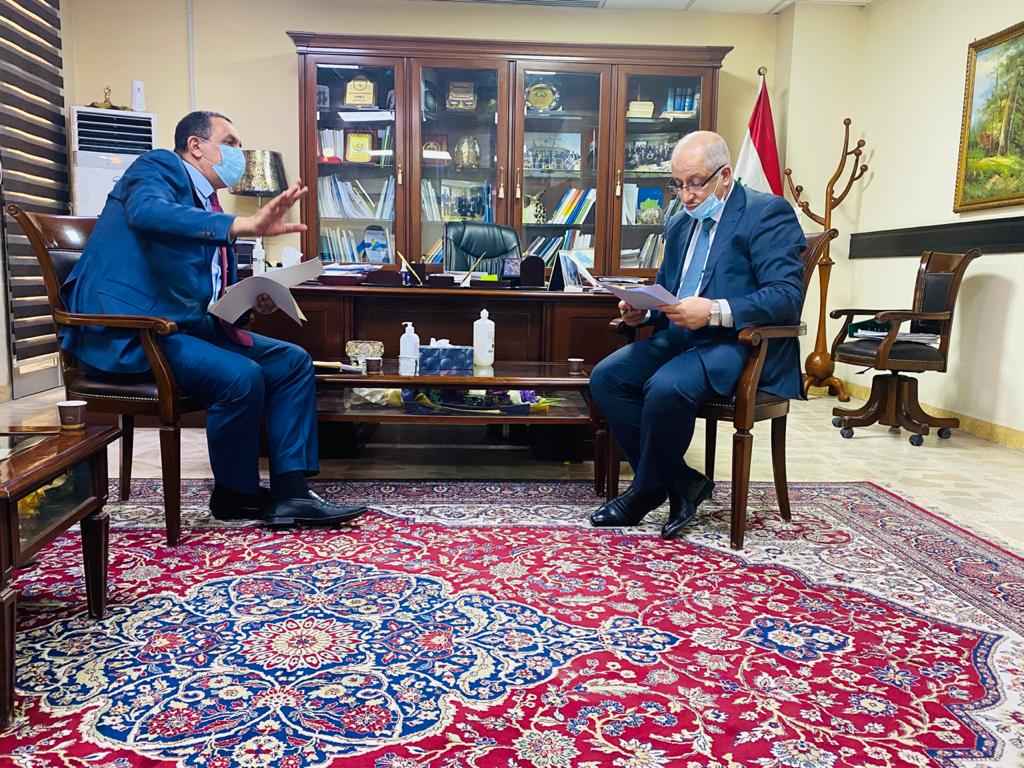     الجبوري ووكيل وزير التخطيط يناقشان سبل دعم كركوك وتأمين متطلبات التمويل لمشاريعها .