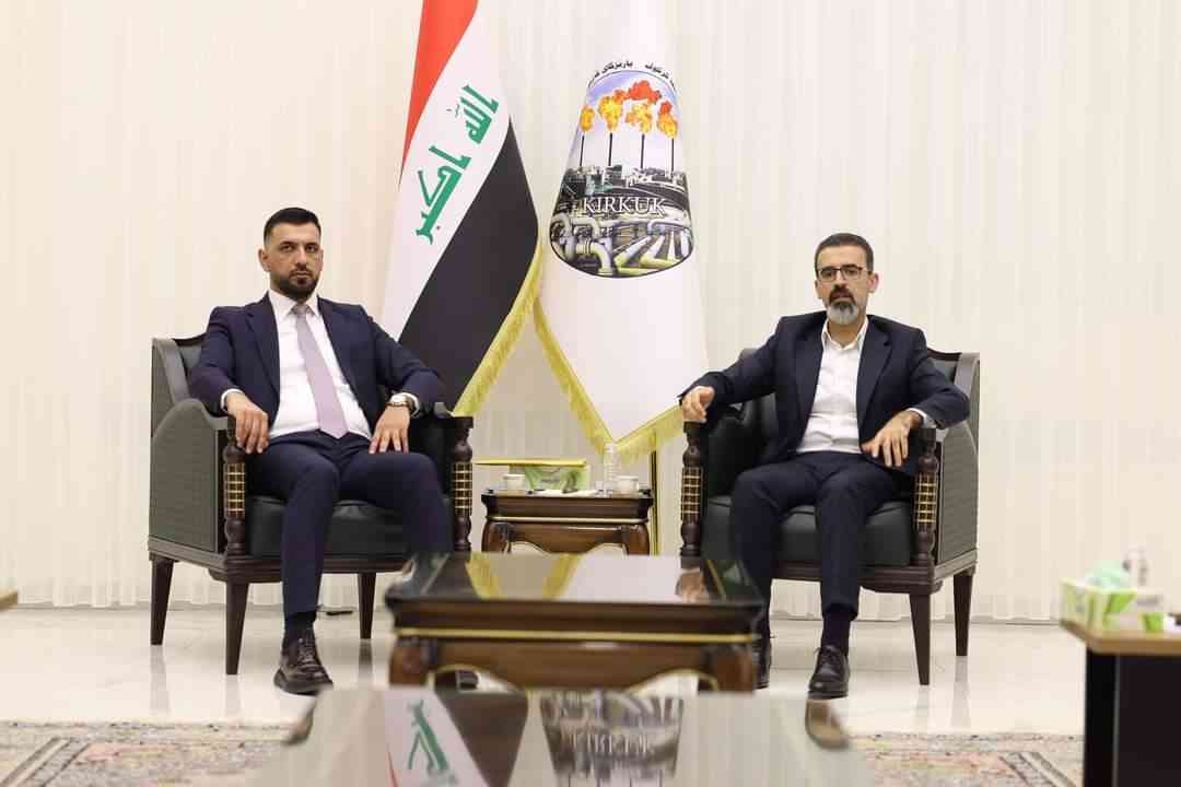 محافظ كركوك ريبوار طه مصطفى   يشيد بدور بلدية كركوك وقطاعاتها الخدمية والعاملين بالتنظيف ، ويوجه بتواجد مسؤولي القطاعات ميدانياً .