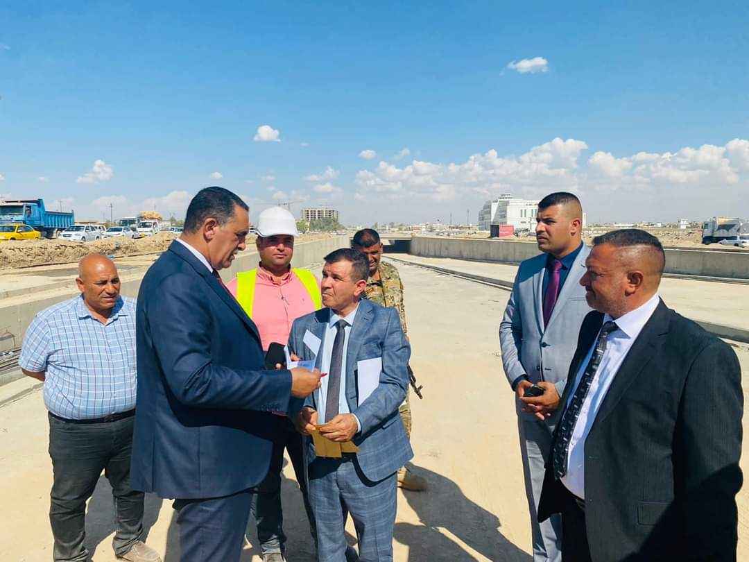 الجبوري  يتابع ميدانيا اعمال تنفيذ مشروع نفق المحافظة في كركوك .