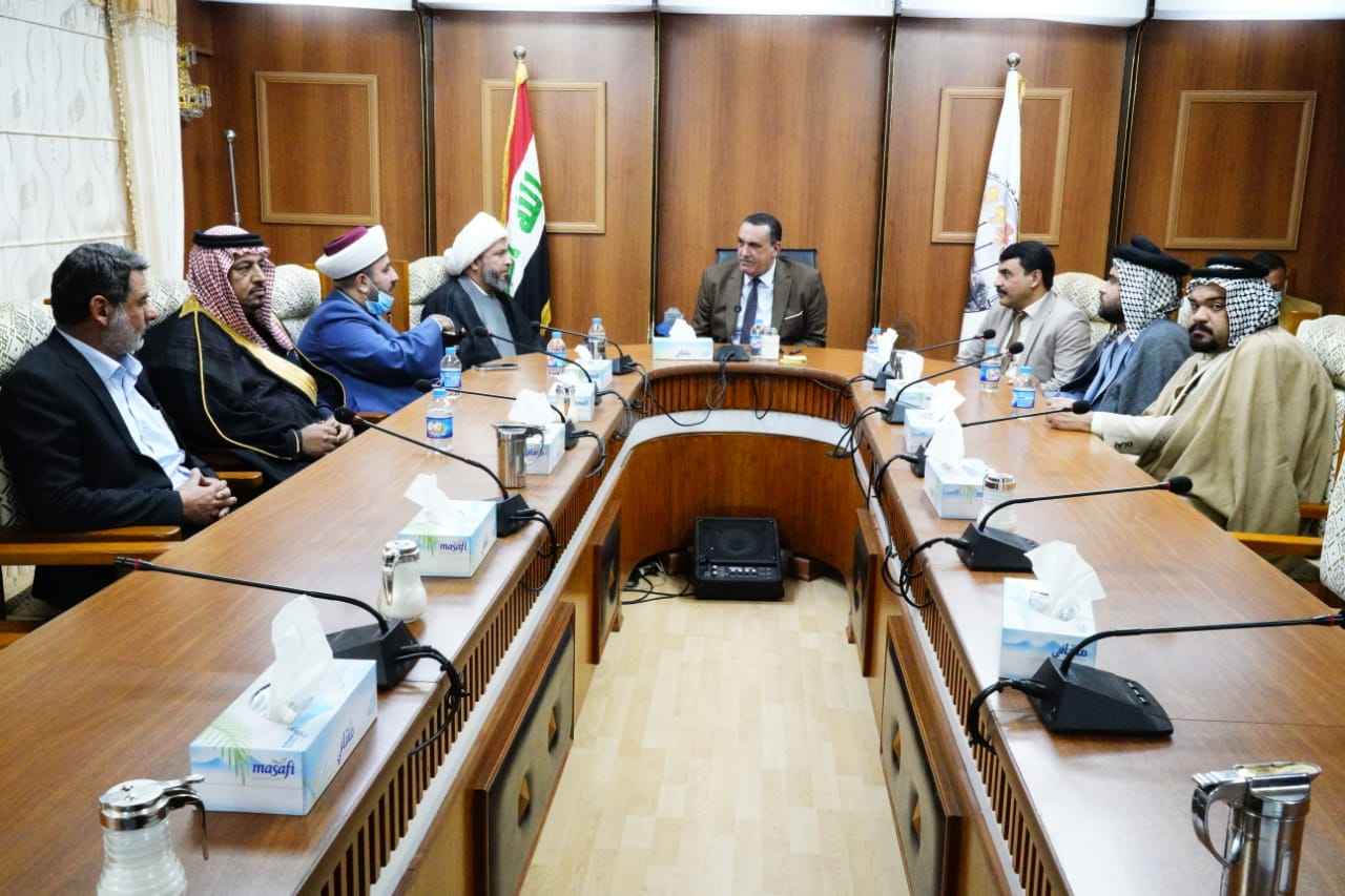      خلال لقاء سيادته مع ممثلي مرجعية الشيرازي  الجبوري  كركوك اليوم امنه ومستقره , واهلها يتطلعون لمستقبل يحقق الأعمار والأزدهار 