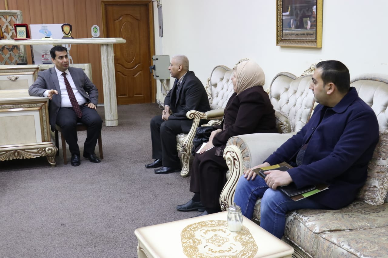   المعاون الفني يبحث مع وفد وزارة العدل اعداد تقرير عن انتهاكات داعش 