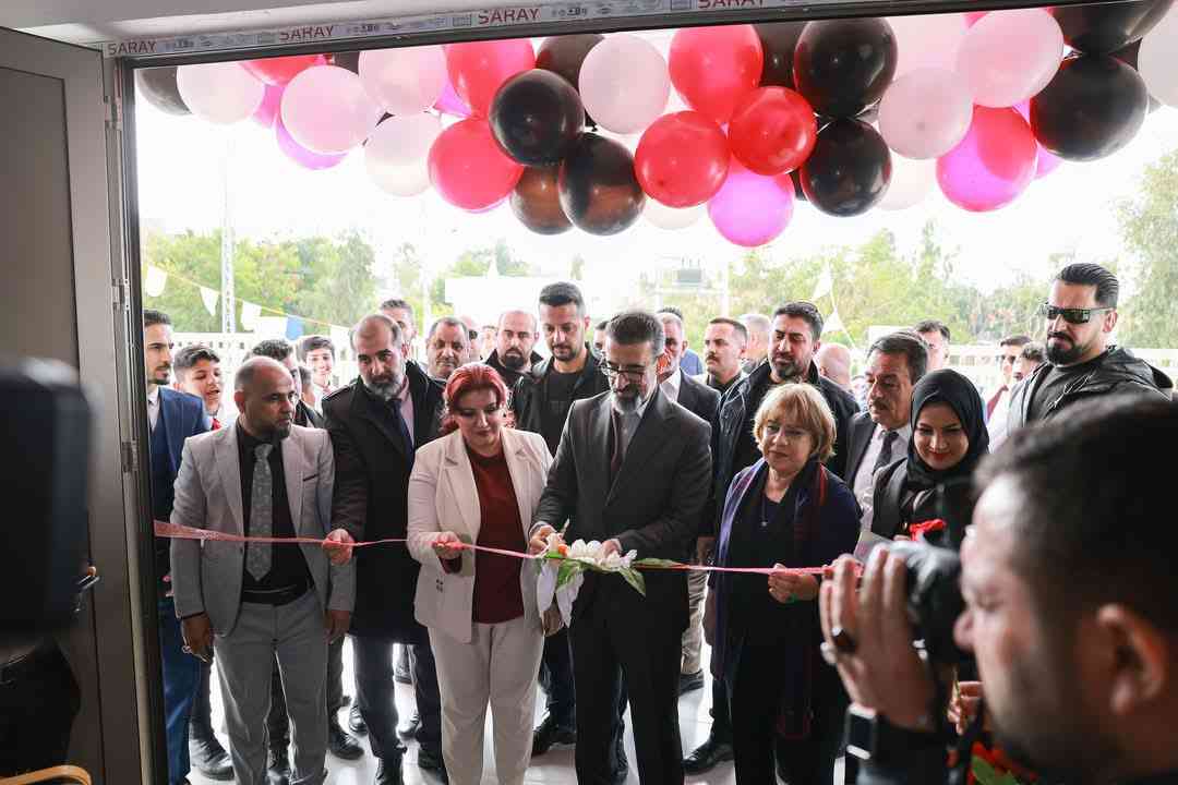محافظ كركوك ريبوار طه مصطفى   يفتتح مدرسة الشهيد مصطفى الطائي النموذجية  .