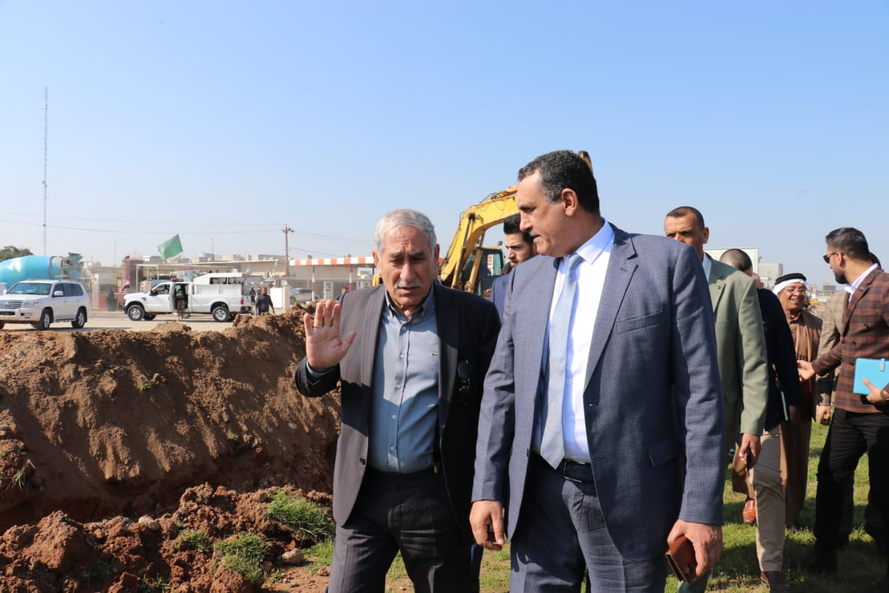 الجبوري  يتابع اعمال تنفيذ نفق تقاطع الشهداء بساحة الاحتفالات 
