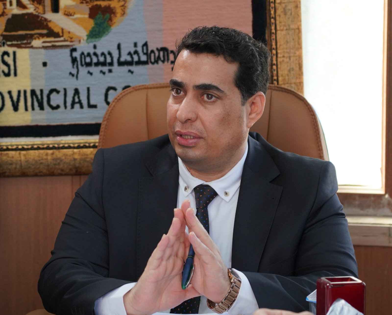 المعاون الفني للسيد المحافظ يترأس اجتماعا للتجديد الحضري في كركوك .