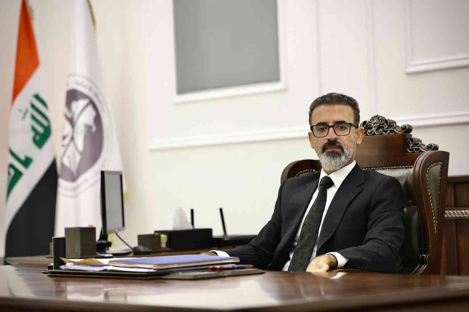 إلى الأخ العزيز الفريق سمكو ناظم أمين   وكيل وزارة الداخلية العراقية لشؤون الأمن الاتحادي.