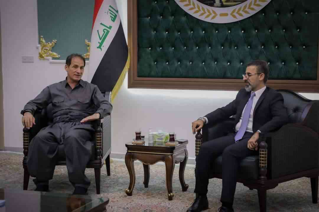 محافظ كركوك ..  يستقبل رئيس الكتلة النيابية للاتحاد الوطني الكوردستاني وعدد من اعضاء المجلس .