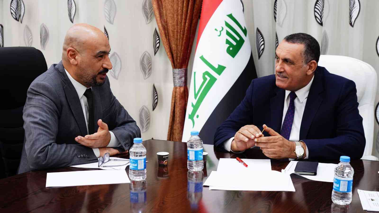  السيد محافظ كركوك ..  يبحث مع مدير عام الشركة العامة للصناعات المطاطية والاطارات ،جهود تجميع الاطارات المستهلكة من المؤسسات الحكومية .