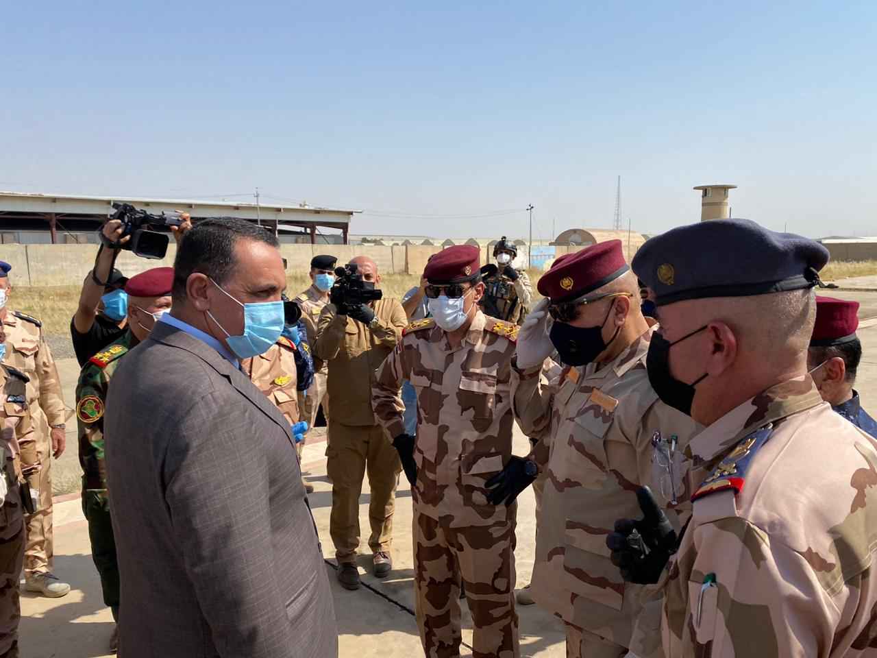 الجبوري  يستقبل رئيس اركان الجيش العراقي 