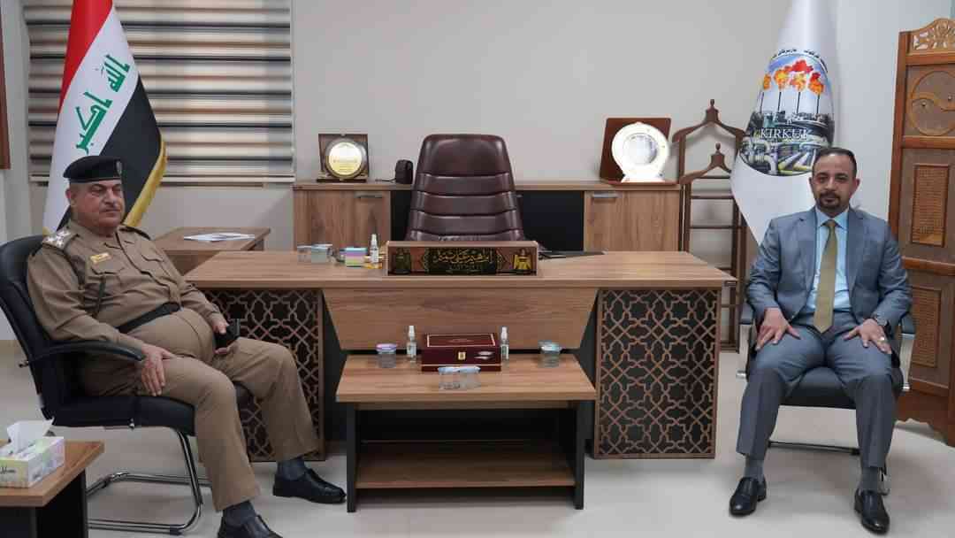 بهدف توحيد الجهود .. النائب الفني يوجه بدعم تشكيلات الدفاع المدني بالمحافظة