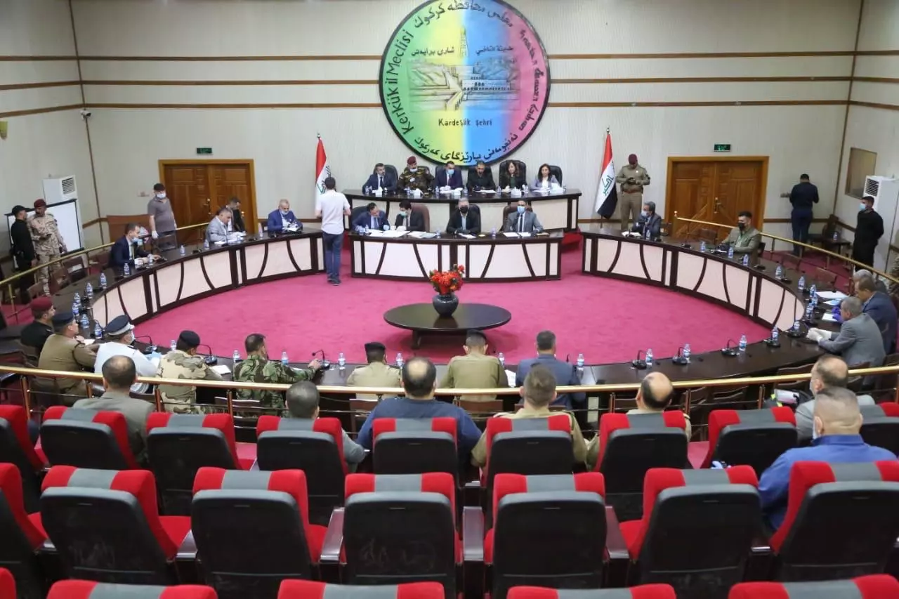 قررت خلية الازمة في محافظة كركوك استمرار العمل بالامر الاداري المرقم (16)حتى يوم الجمعة الموافق 24/4/2020،بما يضمن سلامة مواطني كركوك .