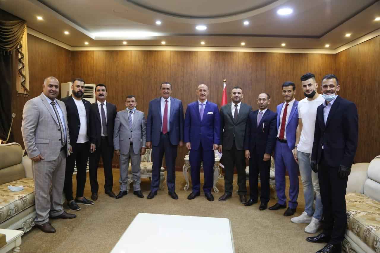 وزير الشباب والرياضة يبحث مع محافظ كركوك دعم المنشأت الرياضية ,واكمال الملعب الأولمبي .
