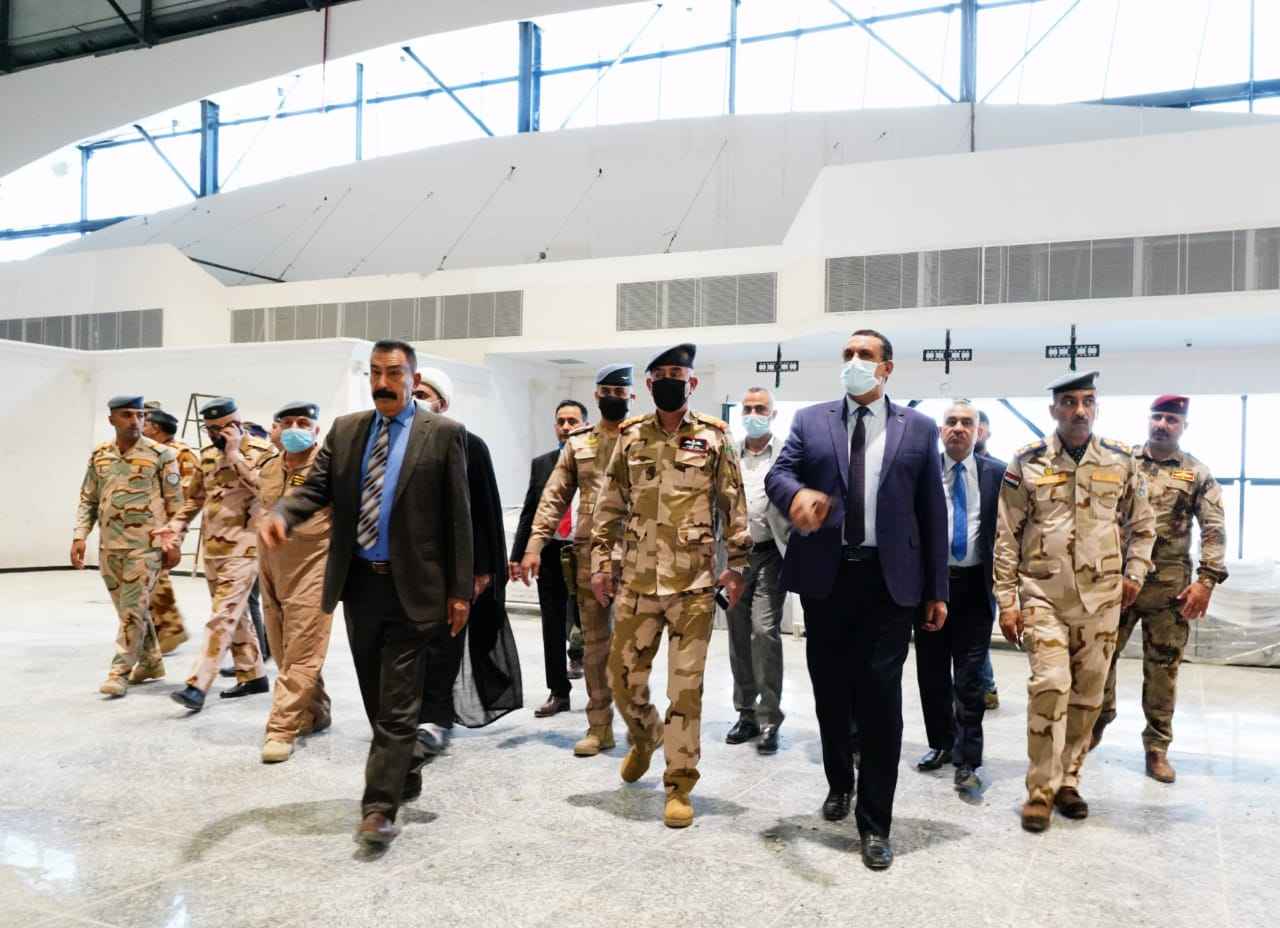 الجبوري  يشيد بأبطال طيران الجيش العراقي  قائد طيران الجيش .. يثمن جهود السيد المحافظ في اعمار كركوك واسناد عمل طيران الجيش .. ويشيد بما تحقق في تنفيذ مشروع المطار الدولي . 