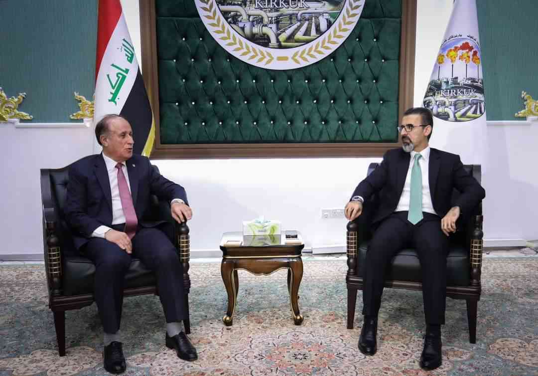  محافظ كركوك ريبوار طه    يستقبل السيد عبدالواحد محمد حاجي   رئيس اتحاد معلمي كوردستان