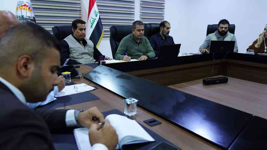 النائب الاول للمحافظ رئيس غرفة عمليات التعداد العام للسكان و المساكن يتابع مستجدات عملية التعداد العام للسكان .