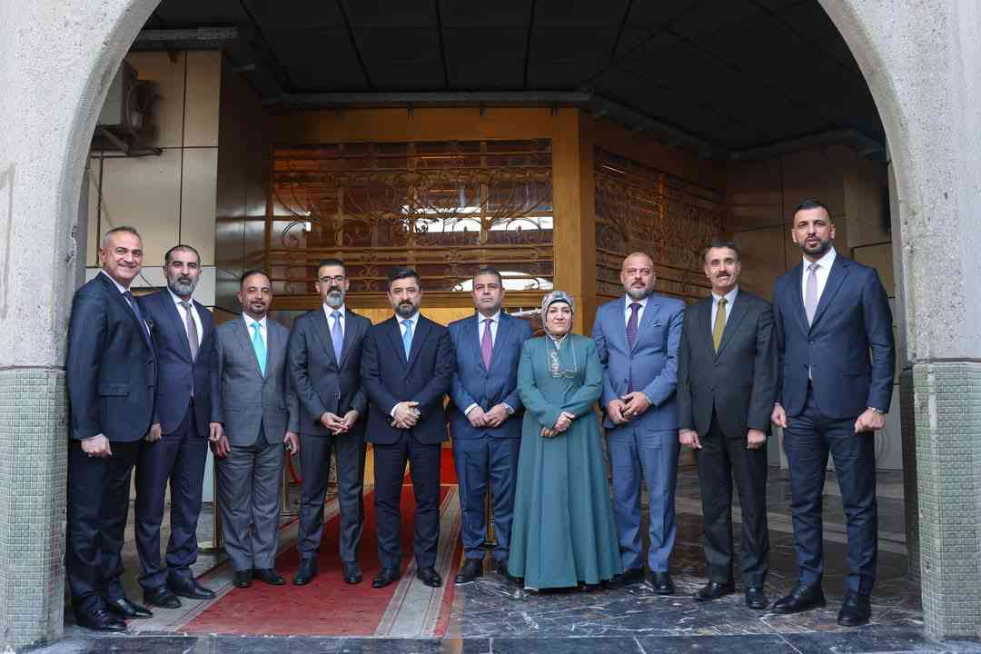 وزير العدل د.خالد شواني   يلتقي محافظ كركوك ريبوار طه مصطفى .