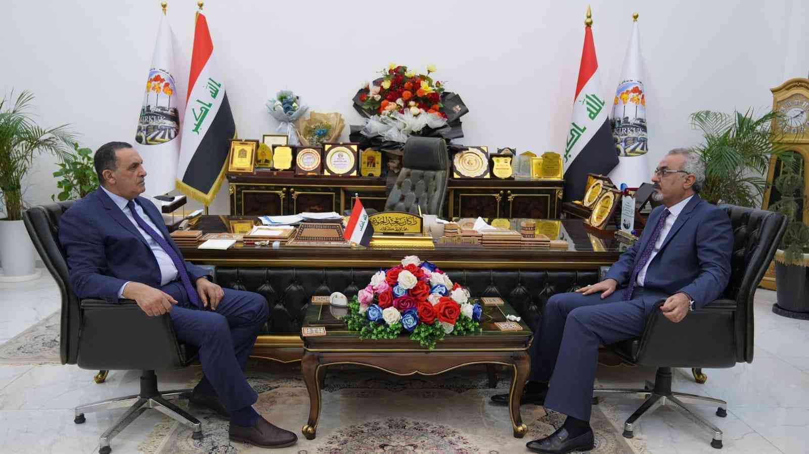 محافظ كركوك يبحث مع وكيل وزارة التربية ،خطط المحافظة في تشيّد المدارس ودعم القطاع التربوي .