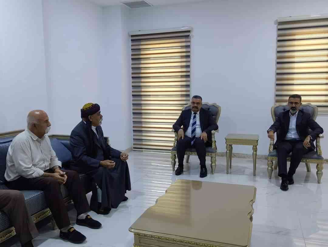 محافظ كركوك ريبوار طه ،  مع عضو مجلس المحافظة هوشيار اغا ..  يستقبلون عدد من الكرام الكاكائية في مدينة كركوك