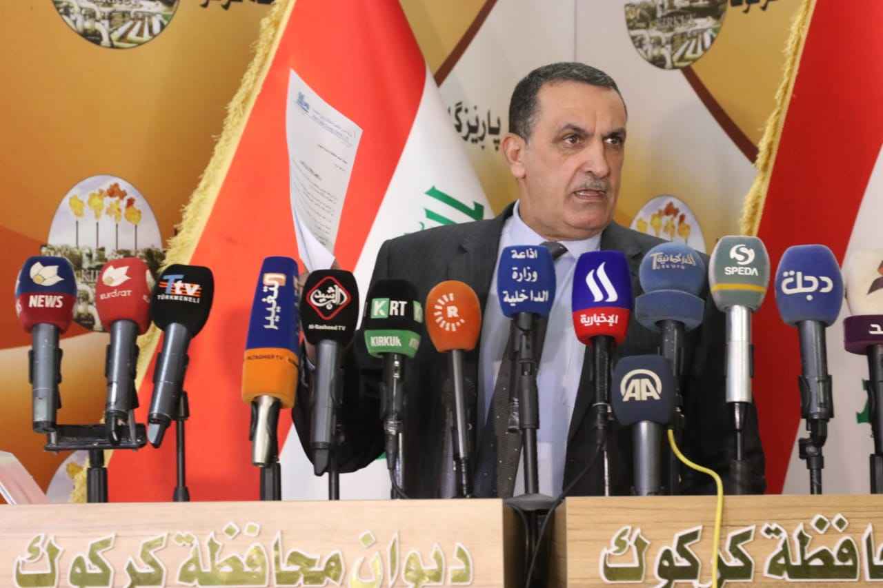   الجبوري هدفنا خدمة مواطني كركوك , وتنفيذ مشاريعنا وايجاد حلول لمشكلة الكهرباء والتنظيفات . السيد محافظ كركوك  نحترم الاجراءات القضائية والرقابية وجميع مؤسساتنا مكشوفه لمتابعة عملها . الجبوري  يرد على ما تحدث به احد اعضاء مجلس النواب .. نفخر بما تحقق من 